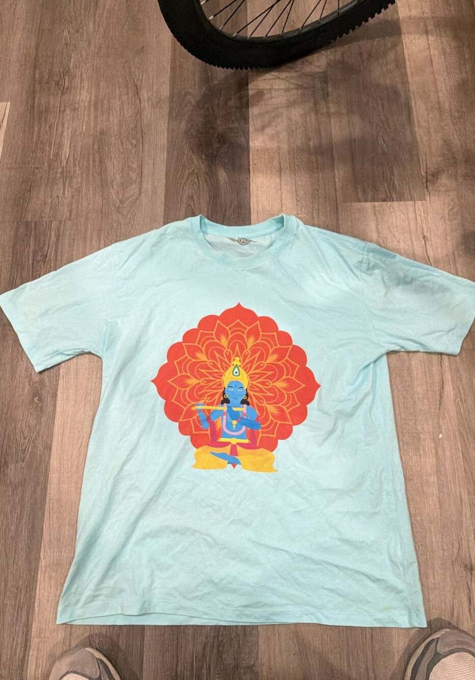Krishna Graphic T-Shirt Size XL Light Blue Mandala